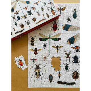 Bugs and Beetles 1000 brikker vintage puslespil fra Penny Puzzle